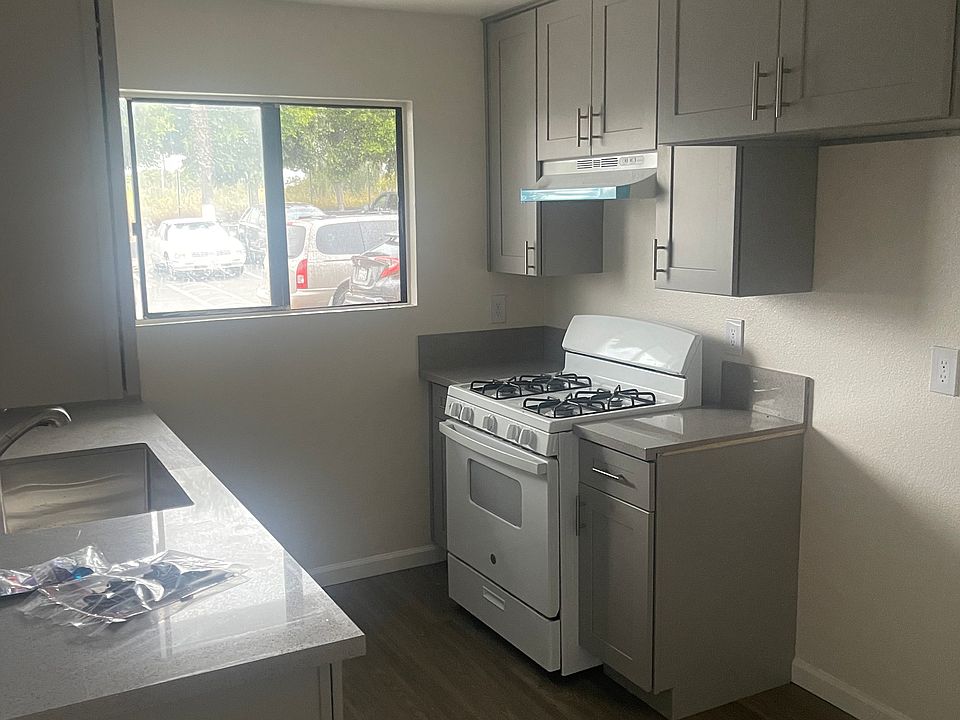 1st image of 2399 E Beyer Blvd #24