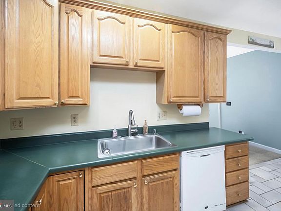 5th image of 5823 Sumerduck Rd