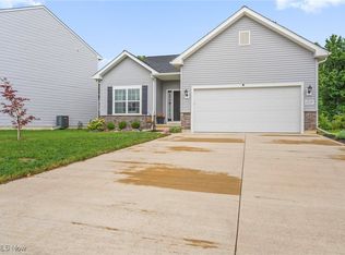 6824 Hatching Way, North Ridgeville, OH 44039