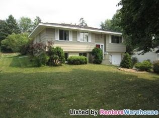 8233 Beard Rd, Bloomington, MN 55431