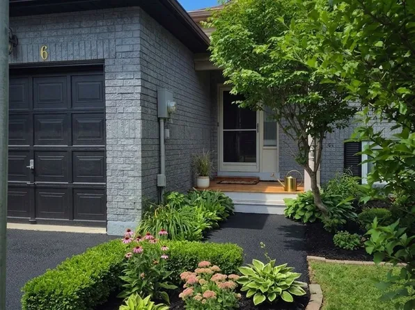 6 Donald Cres, Wasaga Beach, ON L9Z 1E1