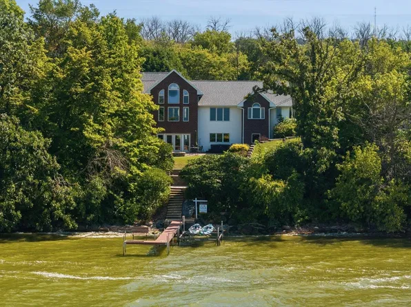 N4067 Twilight Beach Rd, Chilton, WI 53014