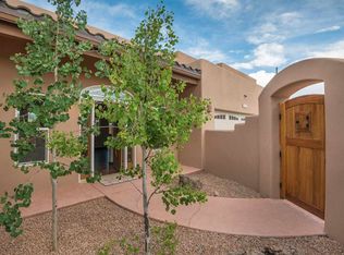 1571 Kachina Ridge Dr, Santa Fe, NM 87507