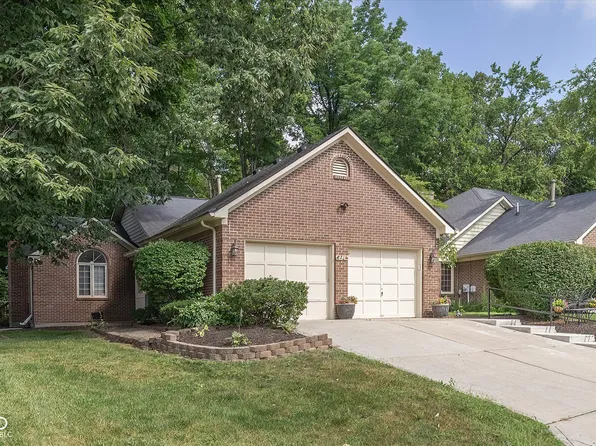 9214 W Point Dr, Indianapolis, IN 46268