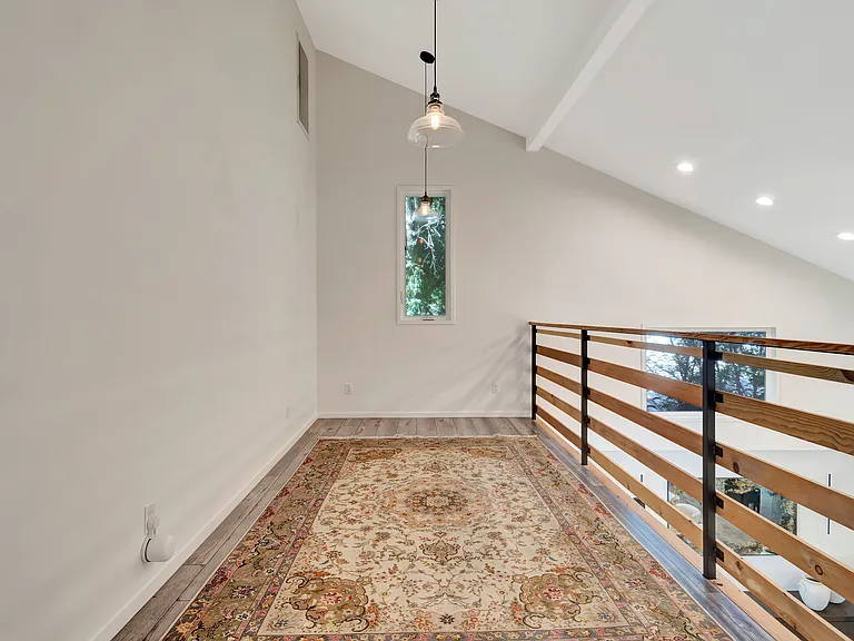 4974 Canoga Ave — Photo 23