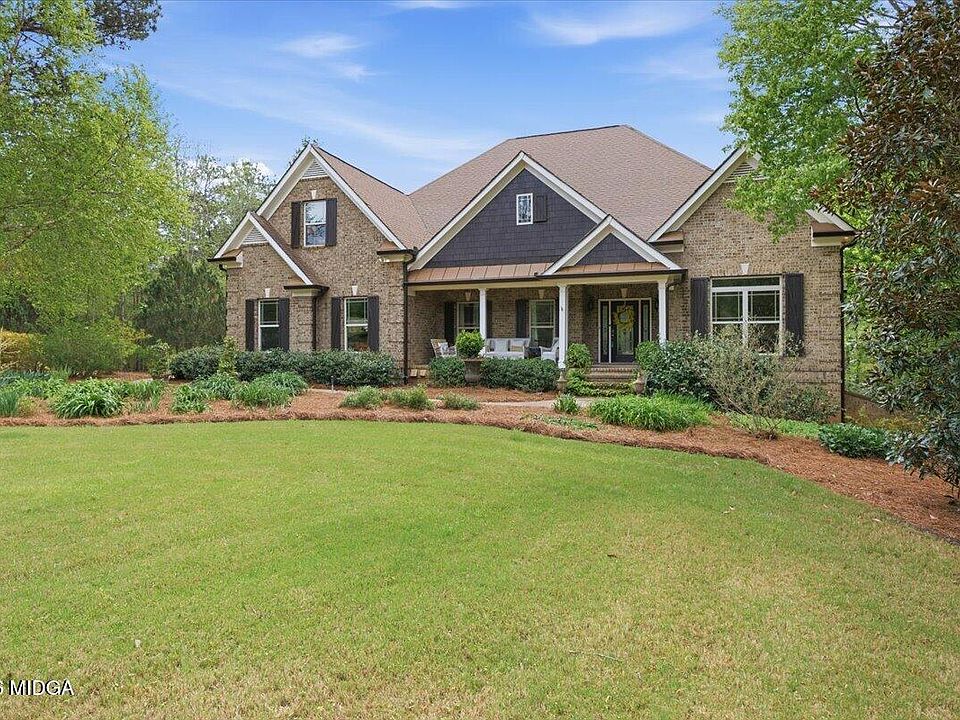 1st image of 111 Piedmont Cir