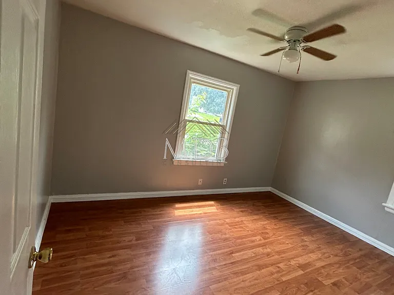 9749 Lilly Jean Dr — Photo 6
