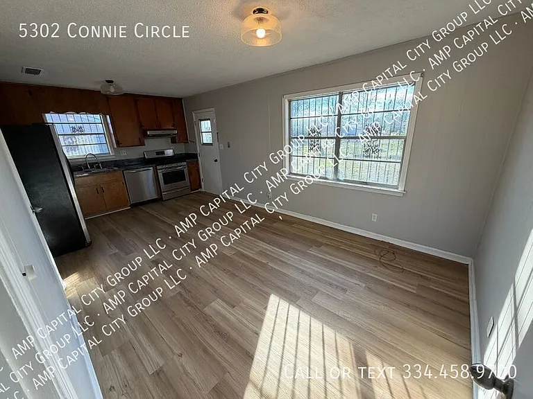 5302 Connie Cir — Photo 9