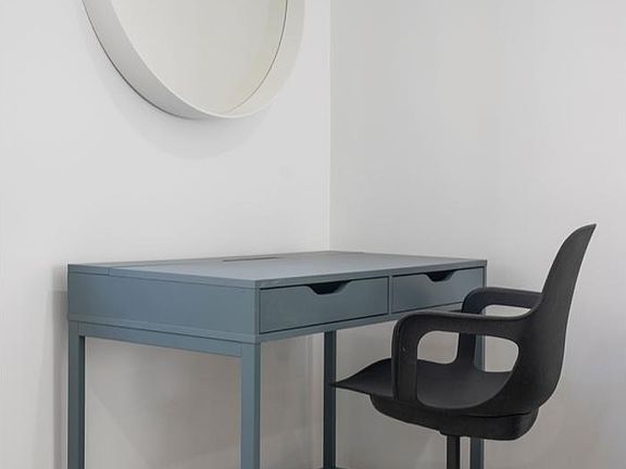 4th image of 944 N San Vicente Blvd APT 4