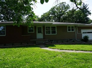 10420 Clark Rd, Crown Point, IN 46307