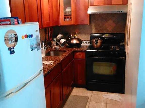 3rd image of 1144 66th St APT 104