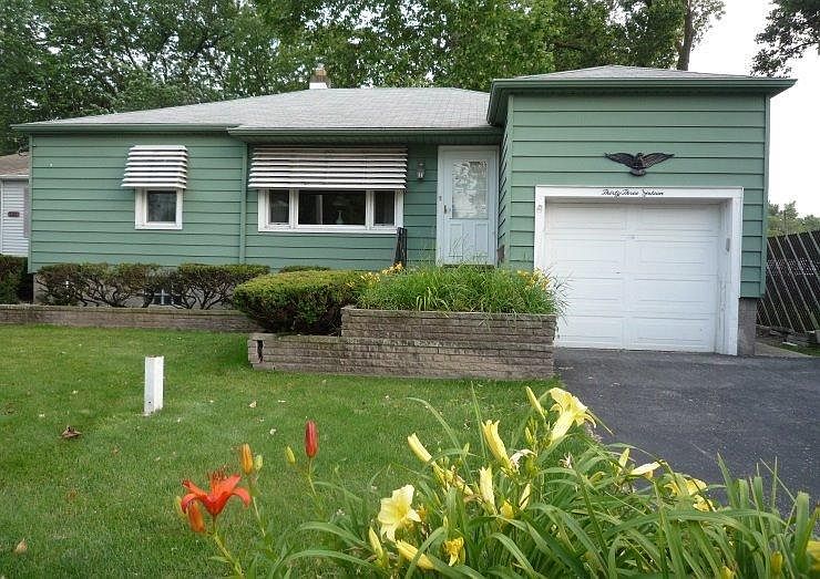 1st image of 3316 Orchard Dr