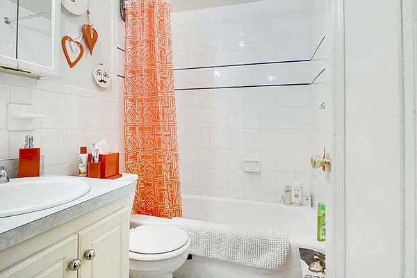 Rented by LG Fairmont Group | media 10