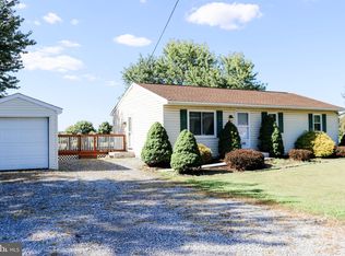 5599 Elizabethtown Rd, Palmyra, PA 17078