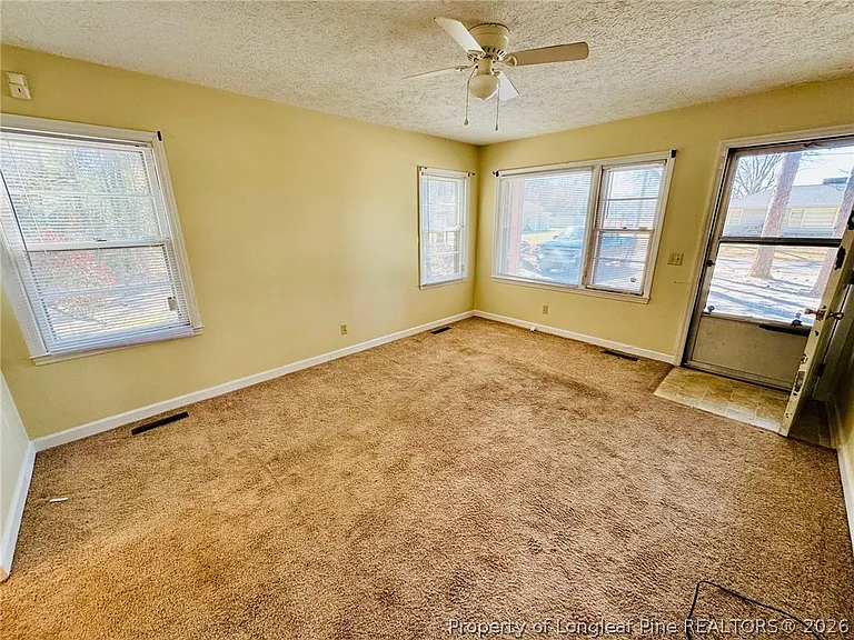803 Floyd St — Photo 10