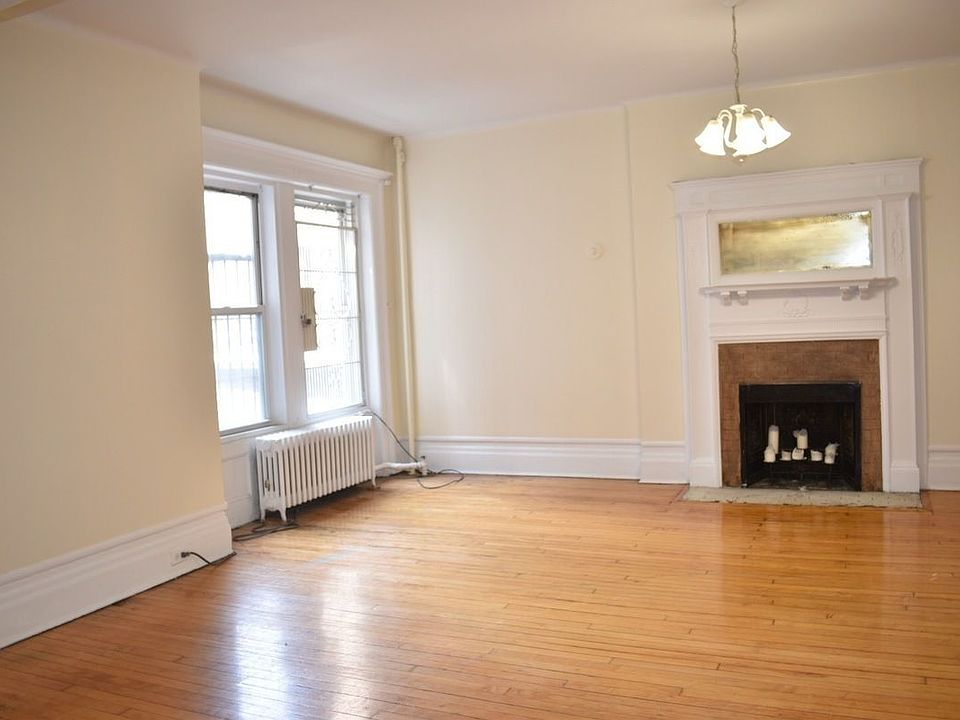 1st image of 228 W 72nd St APT 5r
