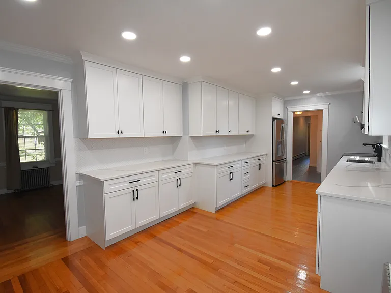 42 Kay Blvd — Photo 2