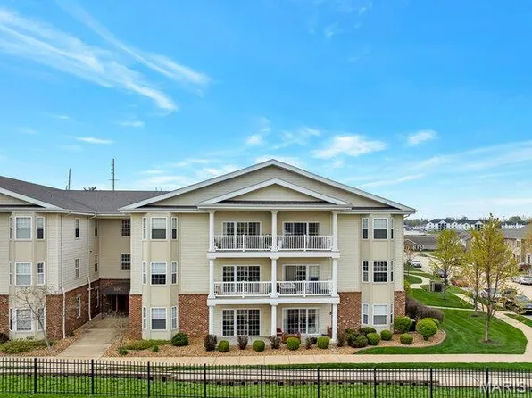 115 Saint James Court St, Saint Peters, MO 63376