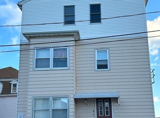 172 Morgan St #2S, Fall River, MA 02721