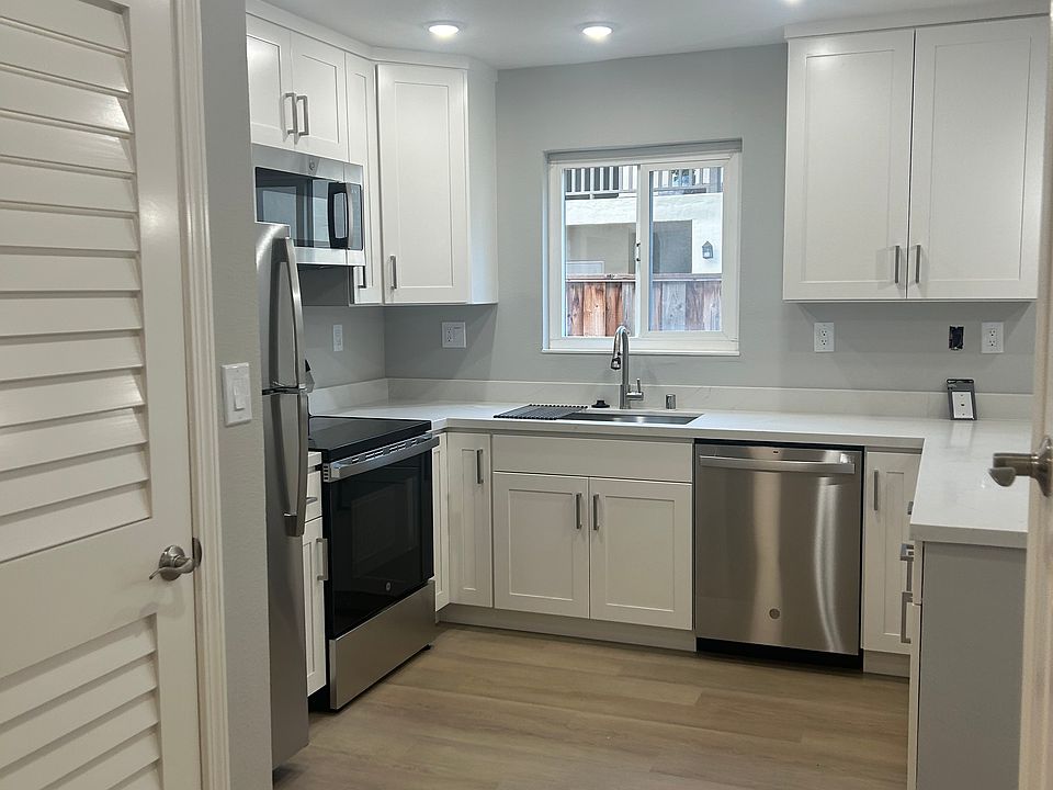 1st image of 1220 Mills St #2M