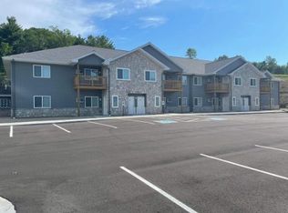 Crooked River Apartments, Viola, WI 54664