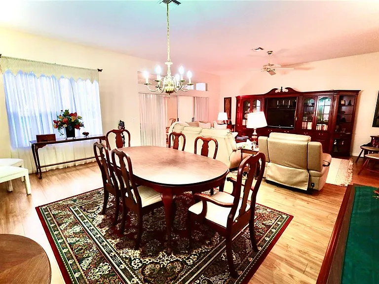 532 Carrera Dr — Photo 7