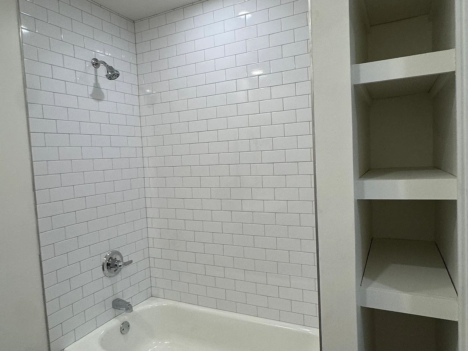 2 bed, 650 sqft, $1,395 — Photo 2