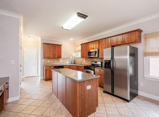 100 Indian Lake Cv, Pelham, AL 35124