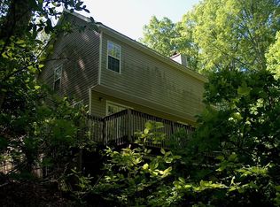 3423 Lake Ridge Pl, Gainesville, GA 30506