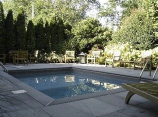 4 Sunset Ln, East Hampton, NY 11937
