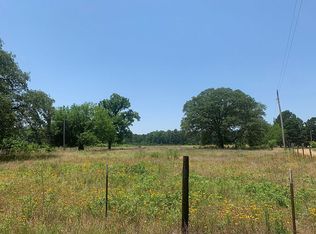 2656 E 2097 Rd, Hugo, OK 74743