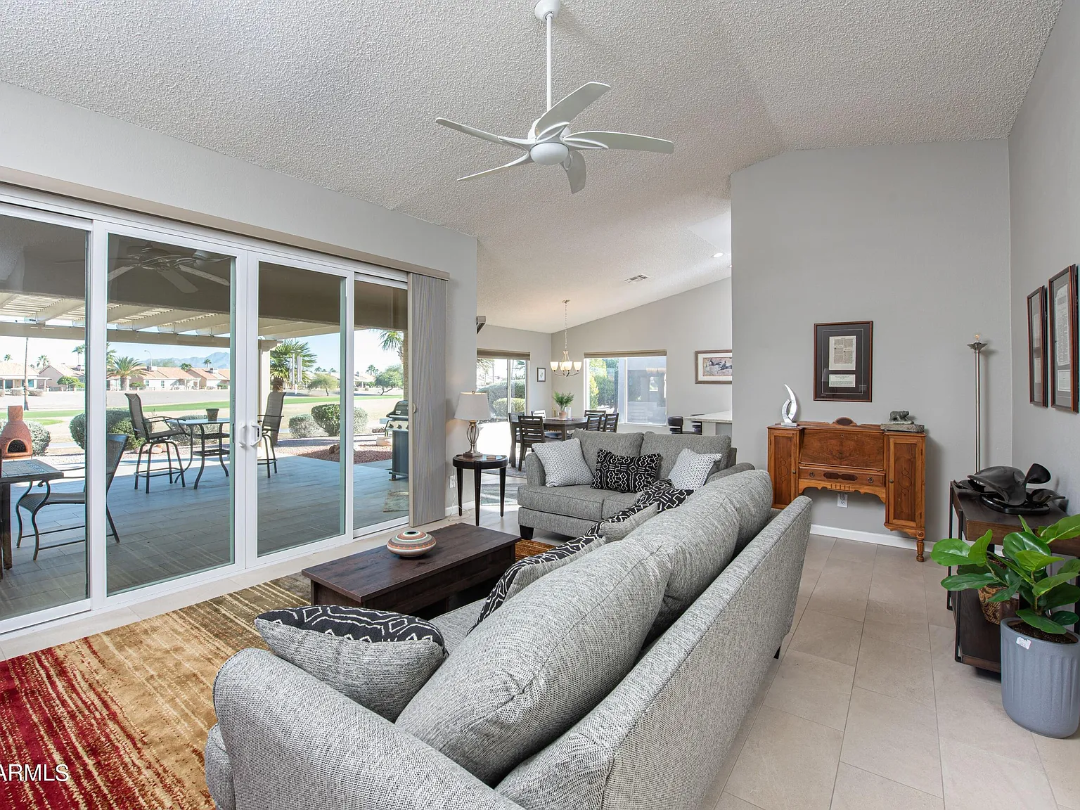 3 bed, 2.0 bath, 1566 sqft, $2,500 — Photo 3