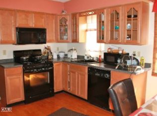 612 Ogden St, Bridgeport, CT 06608