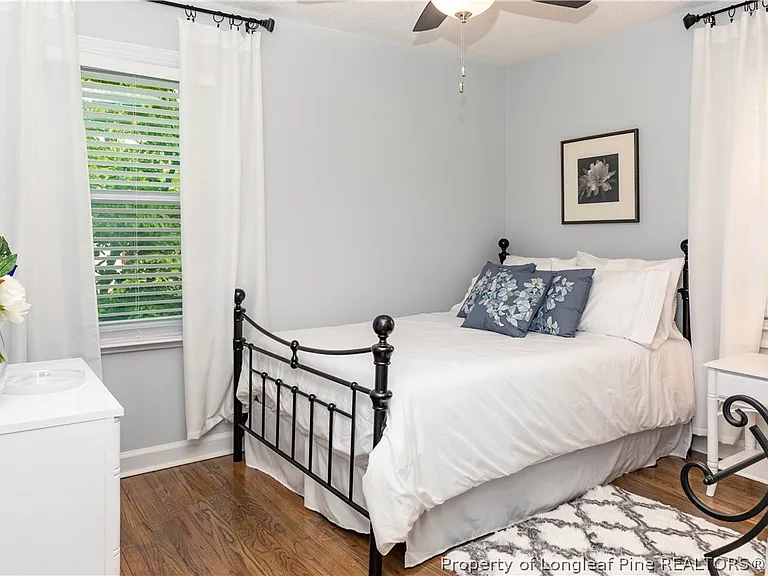 1805 Wayne Ln — Photo 14