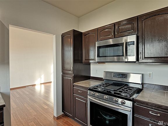 2nd image of 8110 80th Dr NE