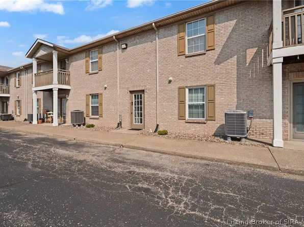 114 Colonial Drive, New Albany, IN 47150