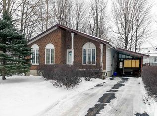 1052 Ghislain St, Hawkesbury, ON K6A3B2