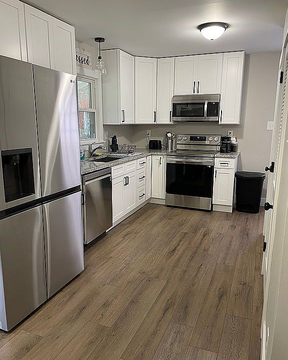 2nd image of 3609 King Arthur Dr