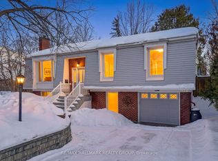 145 Larkin Dr, Ottawa, ON K2J 1J1