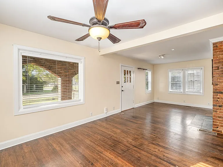 1337 Meridian St — Photo 5