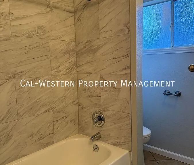 13270 Franklin Ave — Photo 12