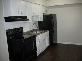 840 Little Bay Ave APT 4, Norfolk, VA 23503