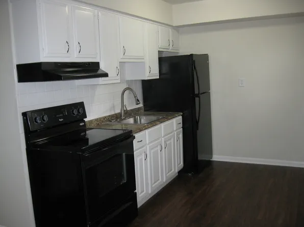 Little Bay Flats - 840, 840 Little Bay Ave APT 4, Norfolk, VA 23503