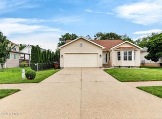 8103 Keira Ridge Ct, Louisville, KY 40291