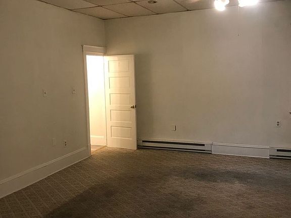5th image of 38 Clay St #11786675