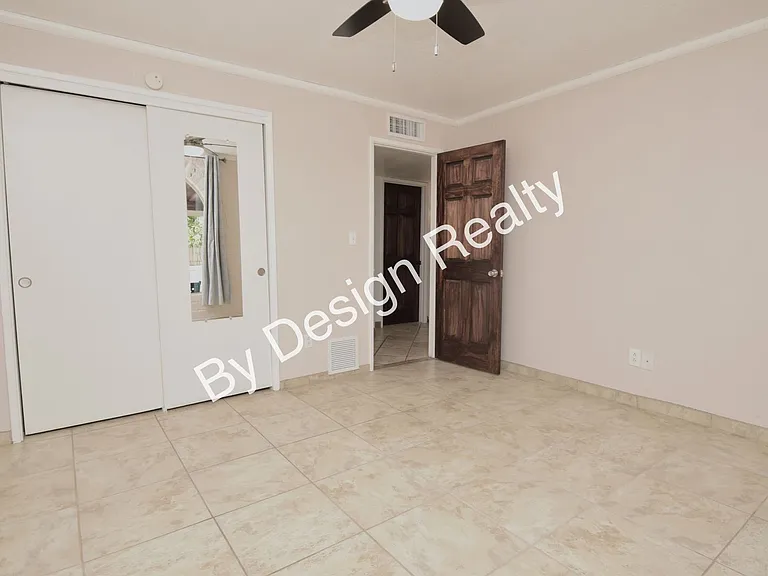 361 E Calle Arizona — Photo 11