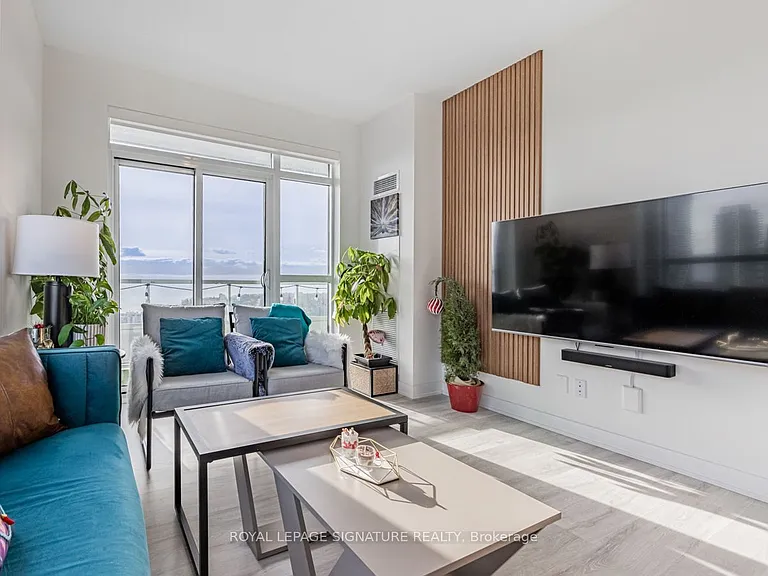 251 Manitoba St #2704 — Photo 3
