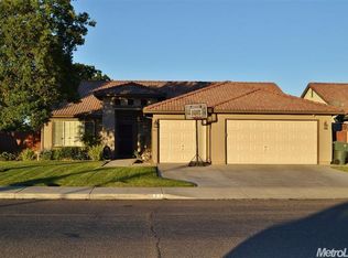 62 Jensen Rd, Gustine, CA 95322