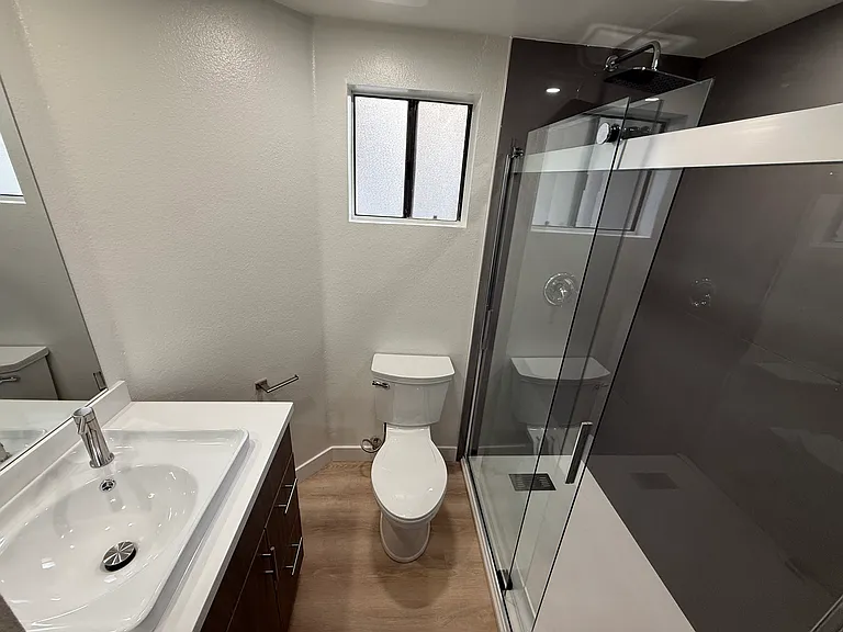 3544 Indiana St #14 — Photo 15