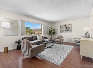 9931 Via Debbie, Santee, CA 92071